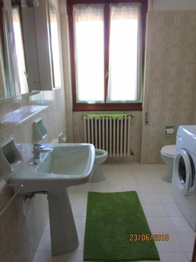 Rainbow House Appartement Esino Lario Buitenkant foto