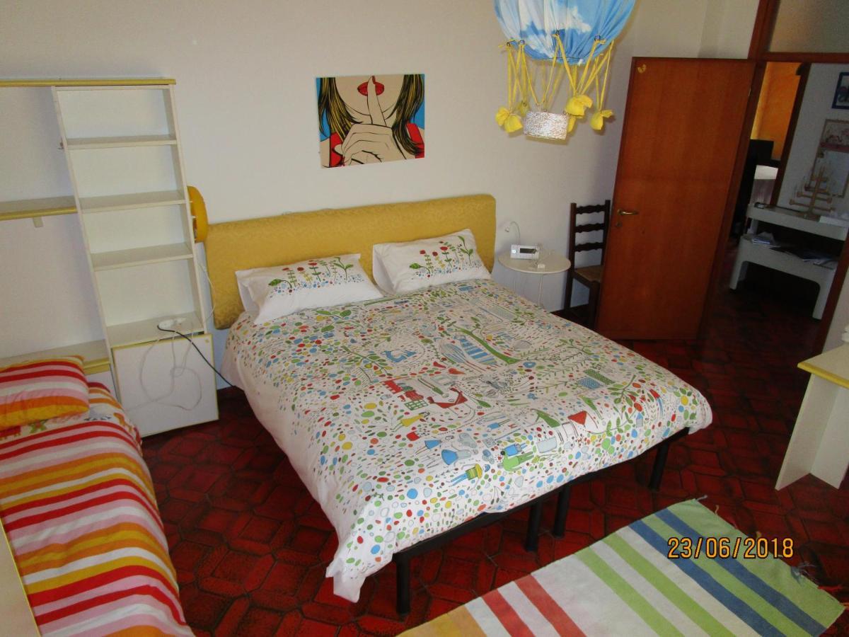 Rainbow House Appartement Esino Lario Buitenkant foto
