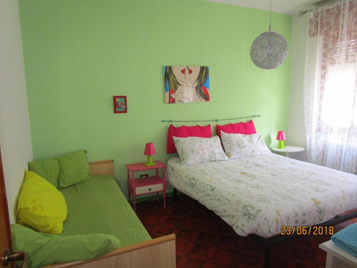 Rainbow House Appartement Esino Lario Buitenkant foto